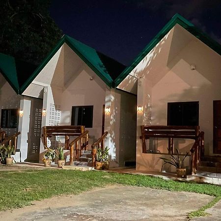 Lungsonhouse Pai Villa Buitenkant foto